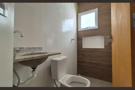 Apartamento à venda com 40m², 2 quartos e 1 vaga Apartamento à venda com 40m², 2 quartos e 1 vagaBanheiro Social