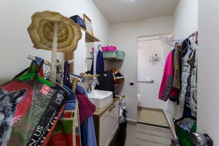 Apartamento para alugar com 175m², 3 quartos e 2 vagasQuarto de Serviço