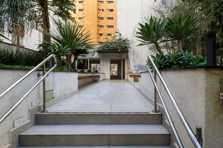 Apartamento para alugar com 175m², 3 quartos e 2 vagasFachada