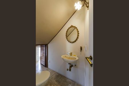 Apartamento para alugar com 175m², 3 quartos e 2 vagasLavabo