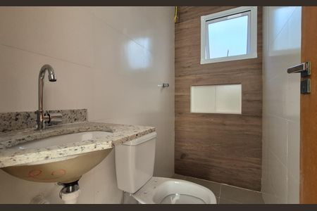 Apartamento à venda com 54m², 2 quartos e 1 vaga Apartamento à venda com 54m², 2 quartos e 1 vagaBanheiro da suíte
