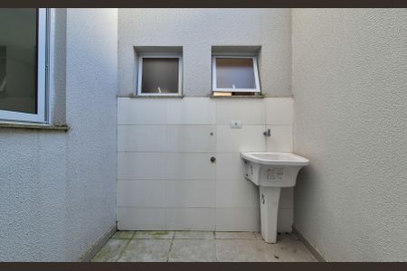 Apartamento à venda com 54m², 2 quartos e 1 vaga Apartamento à venda com 54m², 2 quartos e 1 vagaLavanderia