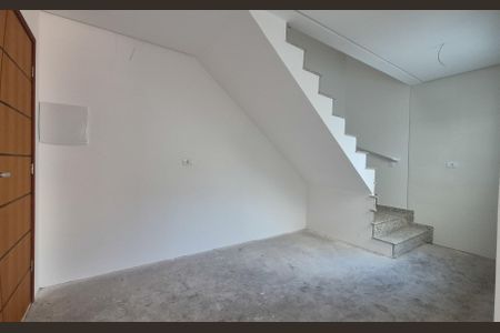Apartamento à venda com 92m², 2 quartos e 3 vagas Apartamento à venda com 92m², 2 quartos e 3 vagasCozinha