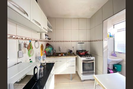 Apartamento à venda com 76m², 2 quartos e 1 vagaCozinha