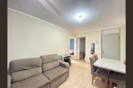 Apartamento à venda com 76m², 2 quartos e 1 vagaSala