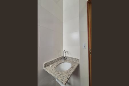 Apartamento à venda com 80m², 2 quartos e 1 vaga Apartamento à venda com 80m², 2 quartos e 1 vagaBanheiro