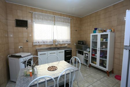 Casa à venda com 240m², 3 quartos e 6 vagasCozinha