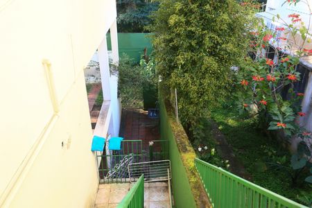 Casa à venda com 240m², 3 quartos e 6 vagasCorredor