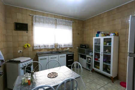 Casa à venda com 240m², 3 quartos e 6 vagasCozinha