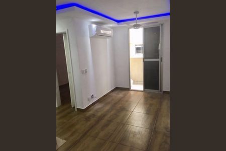 Apartamento à venda com 52m², 2 quartos e sem vagaCorredor