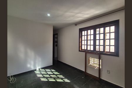 Casa de condomínio à venda com 146m², 3 quartos e 1 vagaSuite 1