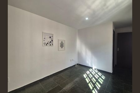 Casa de condomínio à venda com 146m², 3 quartos e 1 vagaSuite 1