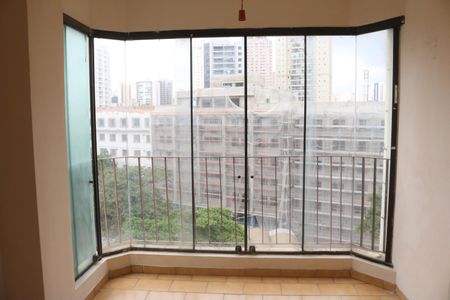 Varanda de apartamento para alugar com 3 quartos, 97m² em Lapa, São Paulo