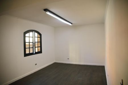Casa à venda com 150m², 2 quartos e 2 vagasSuíte