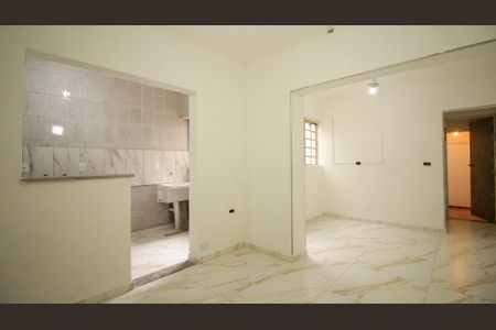 Casa para alugar com 70m², 1 quarto e sem vaga Casa para alugar com 70m², 1 quarto e sem vagaSala