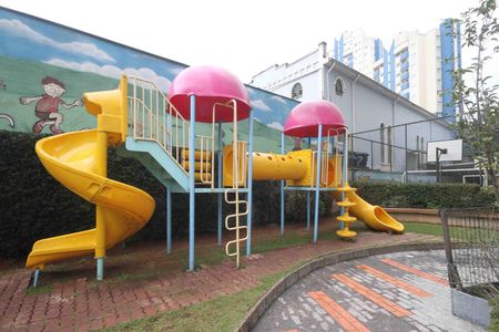 Apartamento à venda com 90m², 3 quartos e 2 vagasÁrea comum - Playground