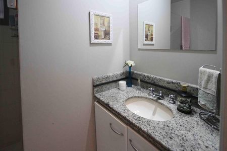 Apartamento à venda com 90m², 3 quartos e 2 vagasBanheiro Social
