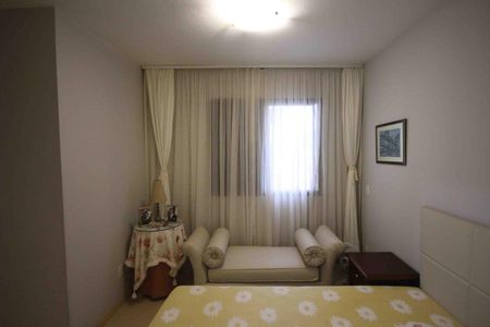 Apartamento à venda com 90m², 3 quartos e 2 vagasSuíte