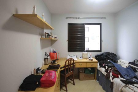 Apartamento à venda com 90m², 3 quartos e 2 vagasQuarto 02