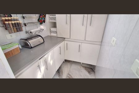 Casa à venda com 285m², 4 quartos e 2 vagas Casa à venda com 285m², 4 quartos e 2 vagasDespensa