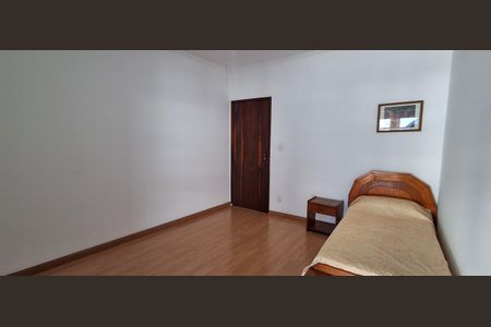 Casa à venda com 285m², 4 quartos e 2 vagas Casa à venda com 285m², 4 quartos e 2 vagasSuíte 3