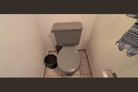 Casa à venda com 285m², 4 quartos e 2 vagas Casa à venda com 285m², 4 quartos e 2 vagasLavabo