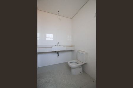 Apartamento à venda com 147m², 4 quartos e 4 vagasBanheiro da Suíte 2