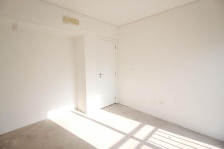 Apartamento à venda com 147m², 4 quartos e 4 vagasQuarto 