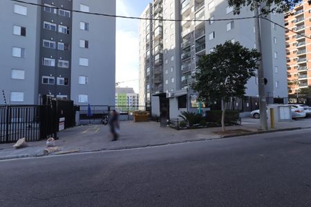 Apartamento para alugar com 65m², 3 quartos e 1 vagaFachada