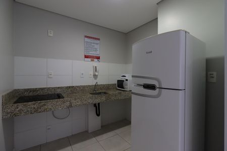 Apartamento para alugar com 65m², 3 quartos e 1 vagaÁrea Comum - Salão de Festa