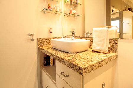 Apartamento para alugar com 56m², 2 quartos e 1 vagaBanheiro da Suíte