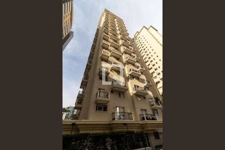 Apartamento à venda com 72m², 2 quartos e 2 vagasFachada