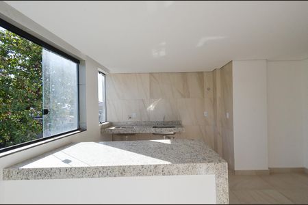 Apartamento à venda com 75m², 3 quartos e 1 vaga Apartamento à venda com 75m², 3 quartos e 1 vagaCozinha