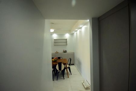 Apartamento para alugar com 84m², 3 quartos e 1 vaga Apartamento para alugar com 84m², 3 quartos e 1 vagaCorredor