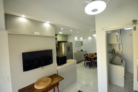 Apartamento para alugar com 84m², 3 quartos e 1 vaga Apartamento para alugar com 84m², 3 quartos e 1 vagaSala