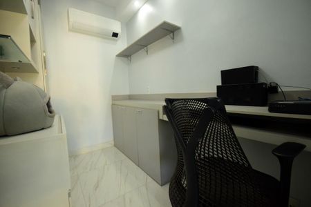 Apartamento para alugar com 84m², 3 quartos e 1 vaga Apartamento para alugar com 84m², 3 quartos e 1 vagaEscritório