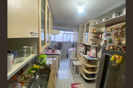Apartamento à venda com 91m², 2 quartos e 2 vagas Apartamento à venda com 91m², 2 quartos e 2 vagasCozinha