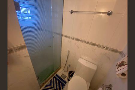 Apartamento à venda com 91m², 2 quartos e 2 vagas Apartamento à venda com 91m², 2 quartos e 2 vagasBanheiro Social