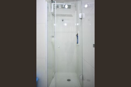 Casa à venda com 150m², 3 quartos e 1 vaga Casa à venda com 150m², 3 quartos e 1 vagaBanheiro 2