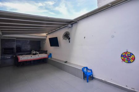 Casa à venda com 150m², 3 quartos e 1 vaga Casa à venda com 150m², 3 quartos e 1 vagaEspaço Gourmet