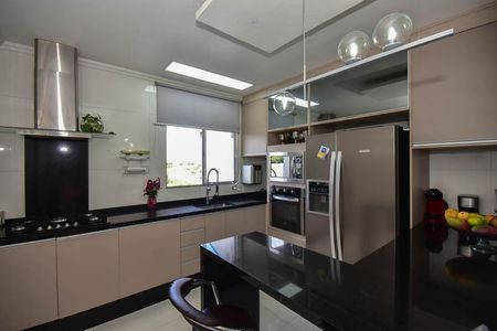 Casa à venda com 150m², 3 quartos e 1 vaga Casa à venda com 150m², 3 quartos e 1 vagaCozinha