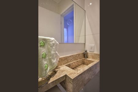 Casa à venda com 150m², 3 quartos e 1 vaga Casa à venda com 150m², 3 quartos e 1 vagaBanheiro 1