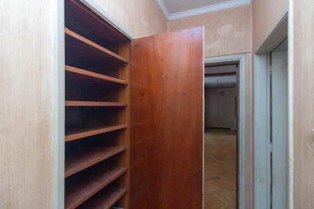 Apartamento à venda com 219m², 3 quartos e 1 vagaCorredor