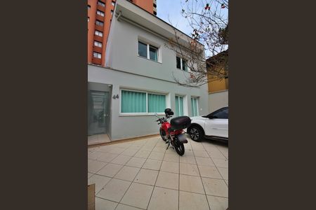 Casa à venda com 200m², 3 quartos e 2 vagasFachada