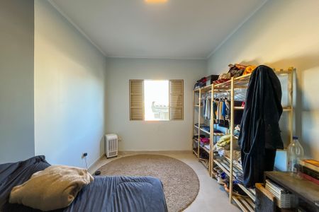 Casa à venda com 270m², 5 quartos e 3 vagas Casa à venda com 270m², 5 quartos e 3 vagasQuarto 5