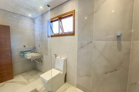 Casa à venda com 270m², 5 quartos e 3 vagas Casa à venda com 270m², 5 quartos e 3 vagasBanheiro 1