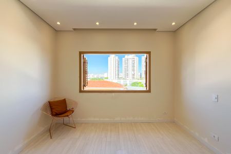 Casa à venda com 270m², 5 quartos e 3 vagas Casa à venda com 270m², 5 quartos e 3 vagasQuarto 2