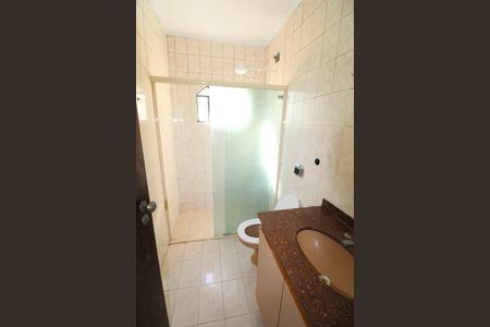 Casa para alugar com 250m², 3 quartos e 2 vagasBanheiro Corredor