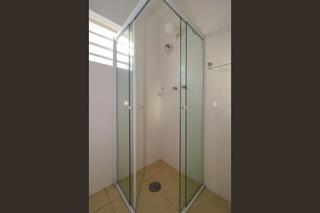 Casa à venda com 154m², 3 quartos e 2 vagasBanheiro