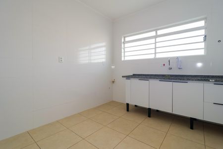 Casa à venda com 154m², 3 quartos e 2 vagasCozinha